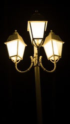 street-lamp-at-night-1542891731BUY.jpg